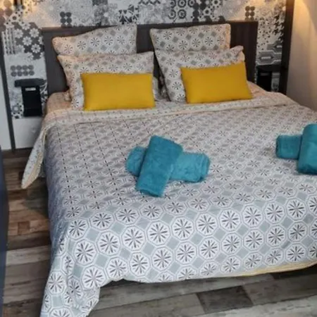 Campeggio Bungalow Mobile Home De Luxe Vue Mer Ile D'Or Saint-Raphael 4 Personnes